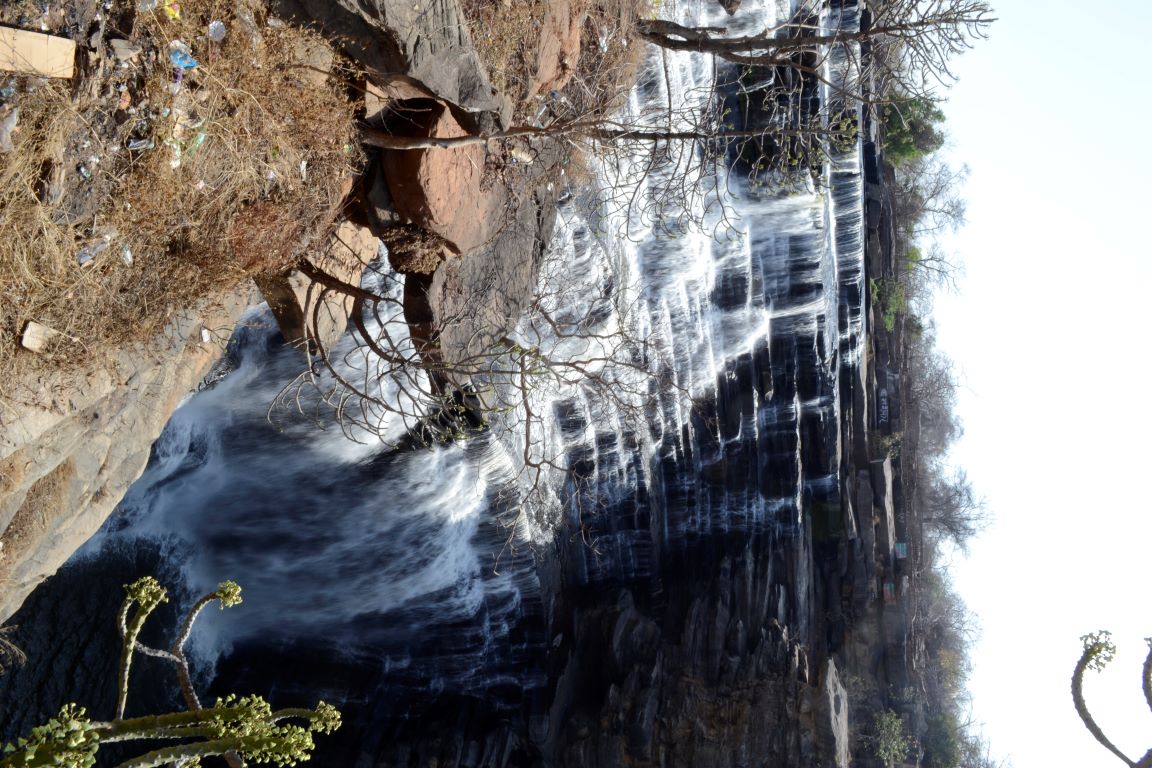 Zoomer sur l'image : Devdari Waterfall